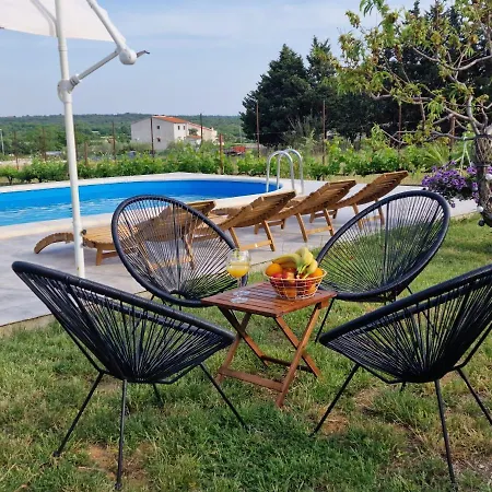 Appartamento Noemi Apartment Vrsi
